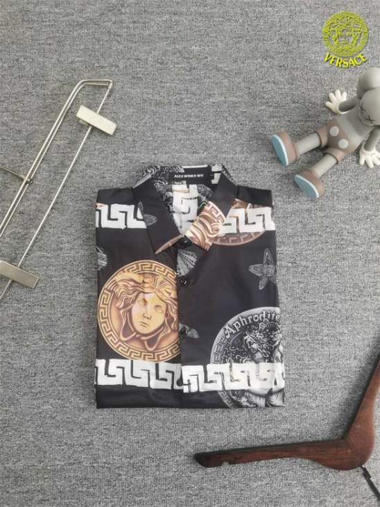 Picture of Versace Shirt Long _SKUVersaceM-3XL12yn10027292
